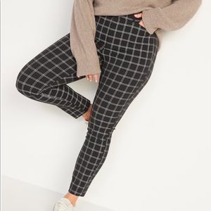 Old navy pixie ankle pants